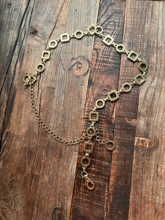 Accessories - Gold-Tone Geometric Link belt